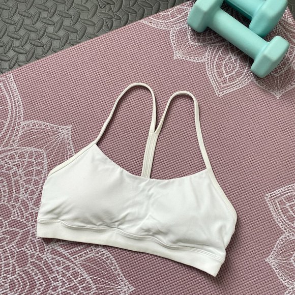 lululemon athletica Other - Lululemon Flow Y Nulu Bra